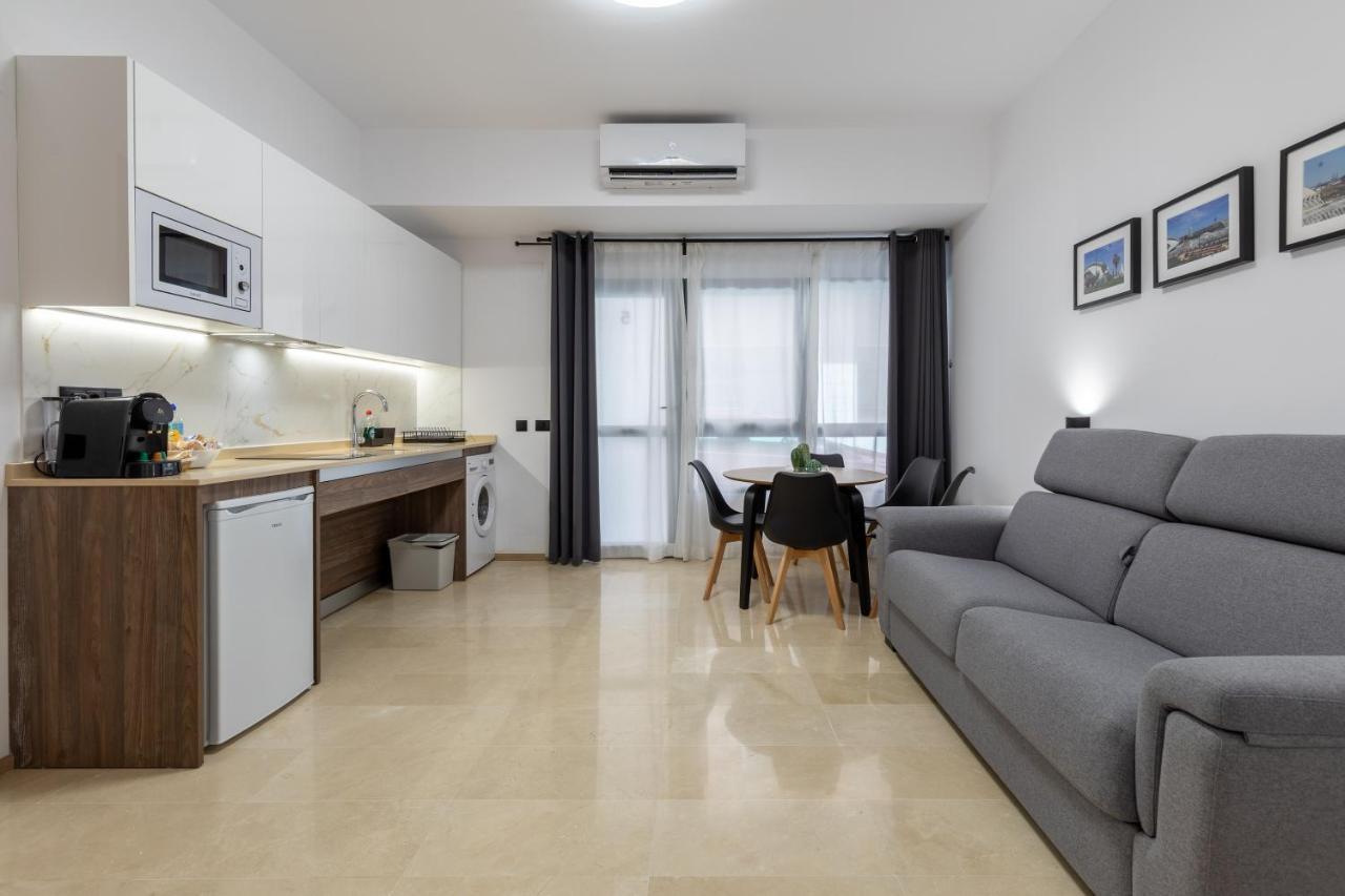 Travel Habitat La Marina Real Apartment Valencia Exterior photo