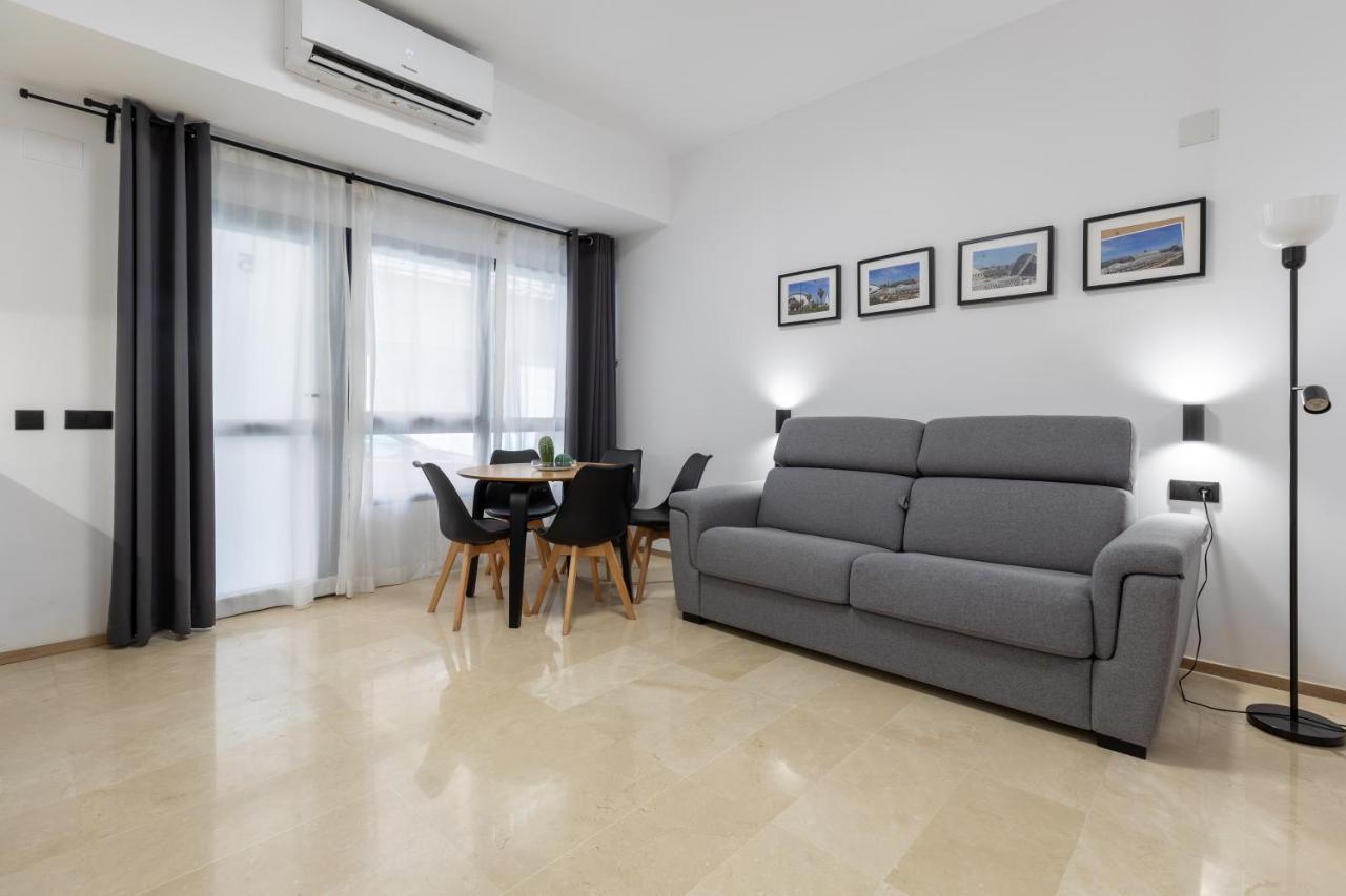 Travel Habitat La Marina Real Apartment Valencia Exterior photo